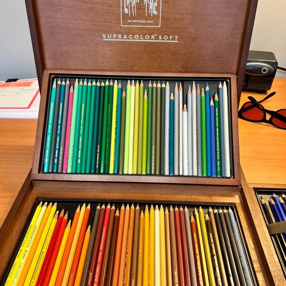 Caran d'Ache Supracolor 120 Coloured Pencils in Wooden Case - Picture 5 of 9
